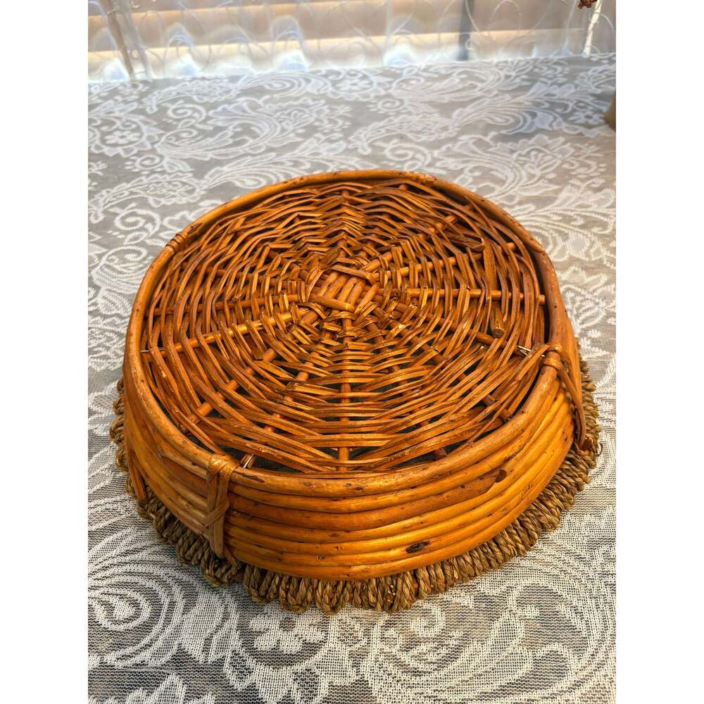 Round Woven Basket with Decorative Rope-Wrapped Rim - Picture 3 of 6